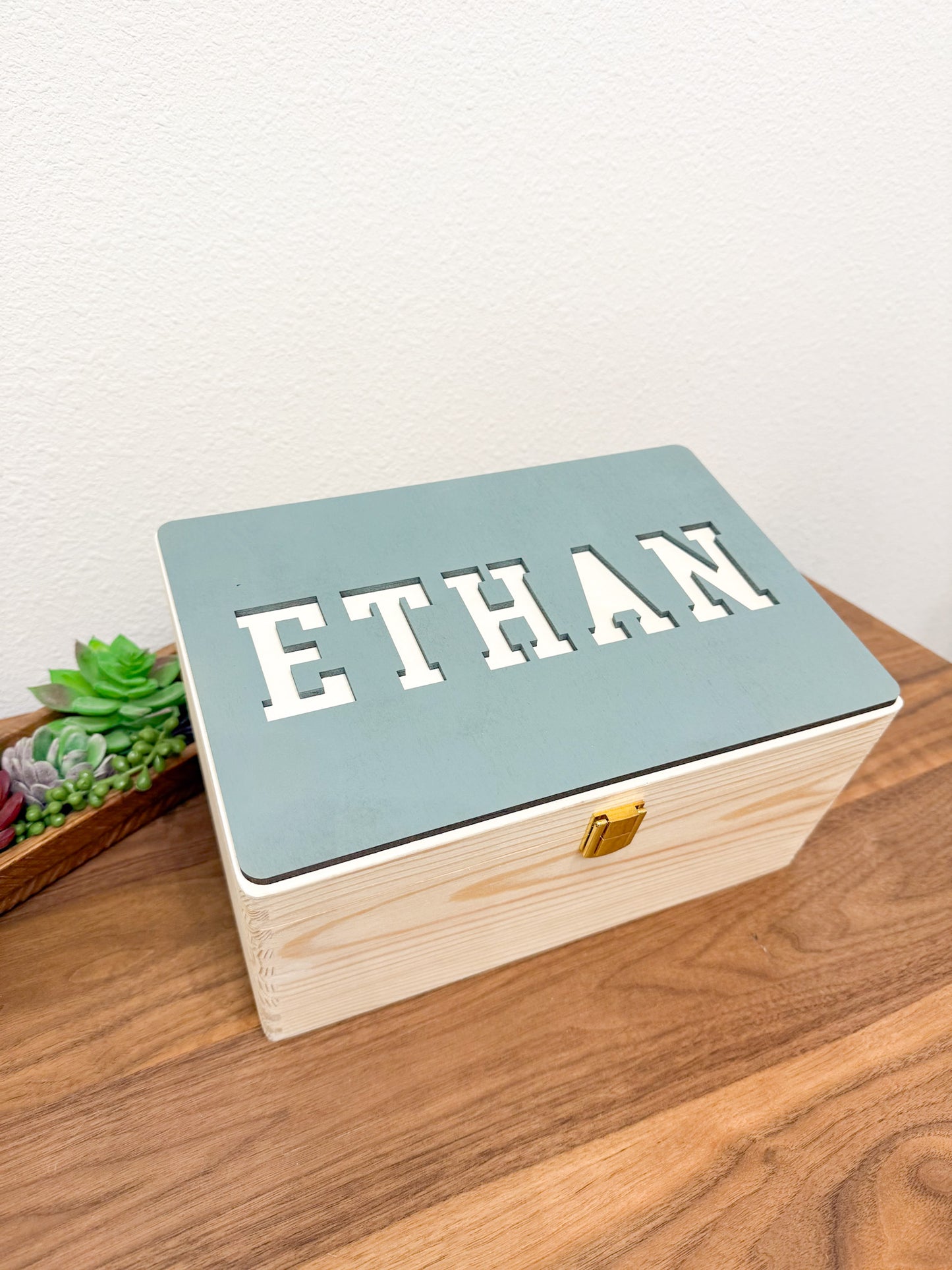 Personalized Keepsake Box