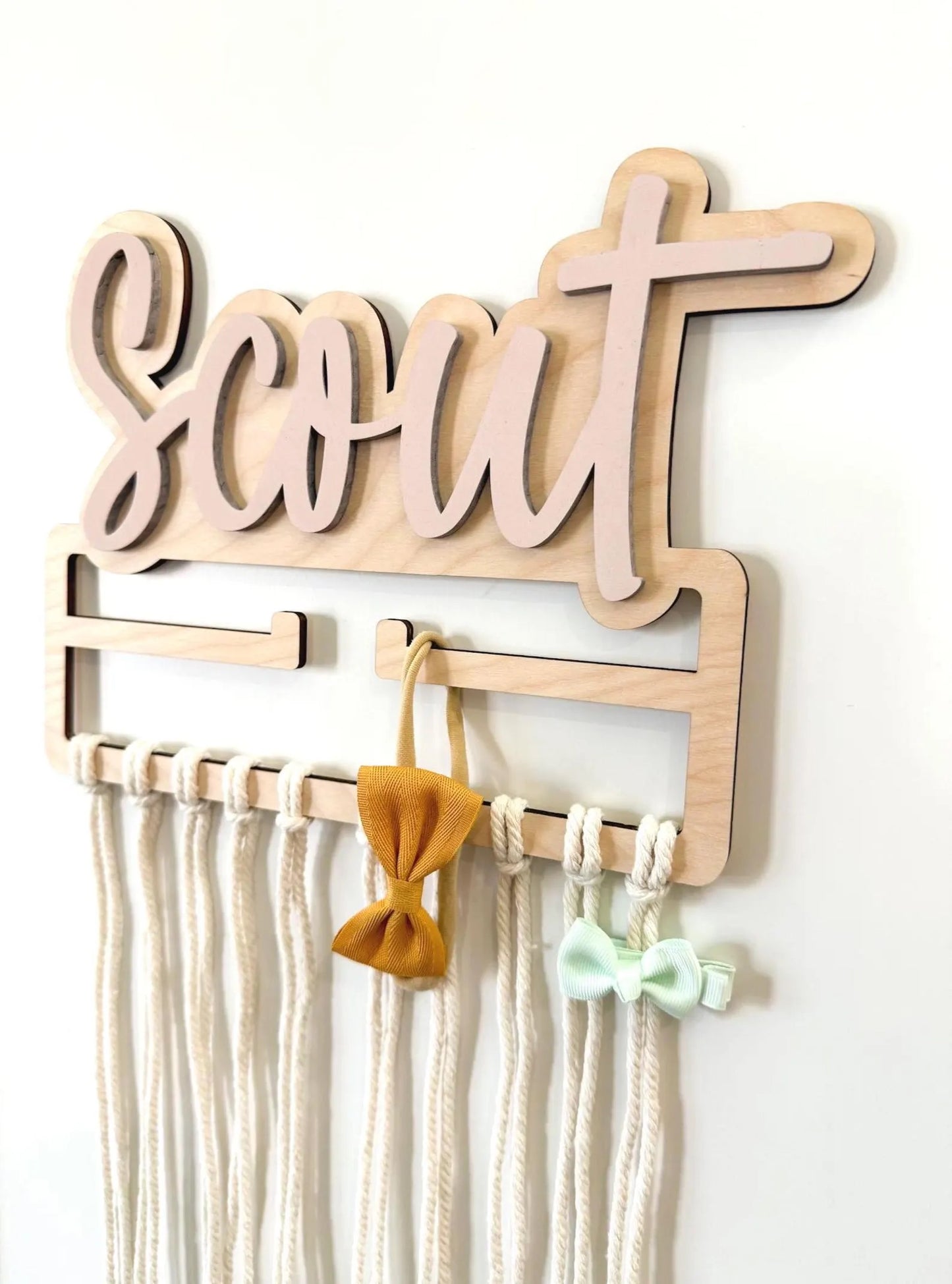 Personalized Hair Bow Holder Organizer – Wooden Nursery Wall Decor for Girls – Custom Name Bow Display by Beam & Cotton